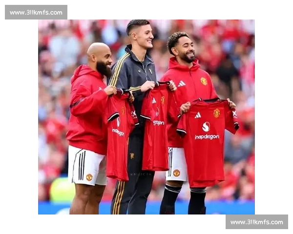 曼联在激烈对决中战胜强敌，成功拿下重要三分，继续追赶联赛前四