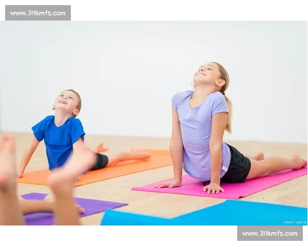 提升身体柔韧性与运动表现的全面体育训练方案探索